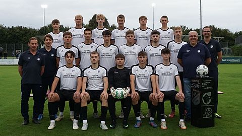 Mannschaftsfoto: A-Jugend (U19) - SV Essenbach - Saison 26/27