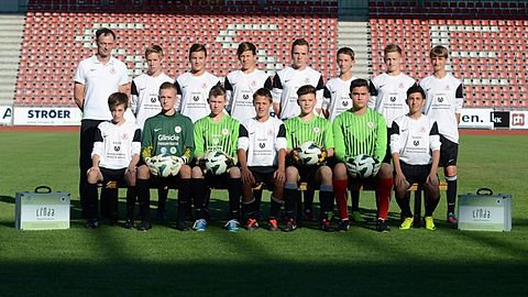 Saison 2013/2014

U16 KSV Hessen Kassel