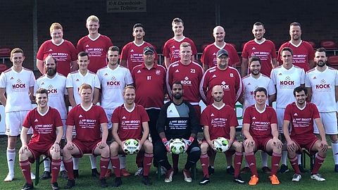 Obere Reihe von links: Jan Tapken, Stefan Glup, Hasan Farhat, Jan Bednarek, Malte Müller, Markus Stammermann, Frank Norrenbrock
Mittlere Reihe von links: Dirk Nordenbrock, Niklas Scheper, Mario Möller, Trainer Matthias Preut, Spielertrainer Tobias Golak, Betreuer Carsten Grothaus, Sven Henkenjohann, Theo Göken, Daniel Panzlaff
Vorder Reihe von links: Niklas Schrand, Hendrik Wreesmann, Matthias Latta, Kevin Einhaus, Kay Nordenbrock, Tobias Büter, Sergej Bock