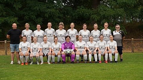 Mannschaftsfoto: Frauen - 1. Mannschaft - FC SW Kalkriese - Saison 26/27