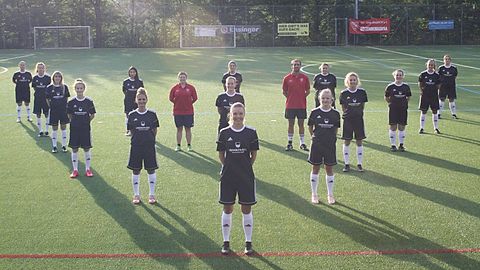 Ein Teil der Damenmannschaft des TSV Uhlbach