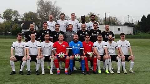 obere Reihe (v.l): Islebe, Kasten, Niederberghaus, Diehr-Gymafi, Isik
mittlere Reihe (v.l:): Omri, Papa, Sokoliß, Trainer Thissen, Meha, Fischer, Ruiz-Quintanilla
untere Reihe: Näckel, Stertenbrink, pat. Pitzer, Dialler, Tent, Pas.Pitzer, D.Pitzer, Müller, Schnecking

Es fehlen: Gießler, Schulze-Geisthövel, Boßmann, Heise,Staedtler,Benali, Neufert, Oppong-Antwi, Trueman, van Elten, Beltempo