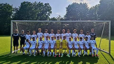 Mannschaftsfoto: B-Jugend (U17) - Rot-Weiß Sutthausen - Saison Frühjahr 26	