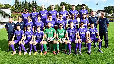 obere Reihe von links:
Reiner Kissel, Stylmila Kouassi, Moritz Kälber, Axel Köninger, Nick Stöhrer, Devin Celikcakmak, Emre Bozdag

mittlere Reihe von links:
Roberto Zanco (Co-Trainer), Lucas Merk (Betreuer), Lukas Hecht-Zirpel (Spielertrainer), Sebastian Schönthaler, David Kleiner, Oliver Gabel, Henrik Bediako, Alex Hofmann (spielender Co-Trainer), Helge Lübke (Betreuer), Ralf Möhle (Teammanager)

untere Reihe von links:
Mathis Hecht-Zirpel, Domenic Vidojkovic, Tim Bischoff, Danny Eberhard, Max Lud, Nico Wiesner, Mikail Özcelik, Benedikt Specht

auf dem Foto fehlen:
Andreas Elsässer, Marlon Klaus, Sven Schwarz, Berkan Yilmaz