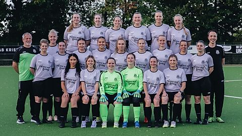 Mannschaftsfoto: Frauen - 1. Mannschaft - SV Ubbedissen 09 - Saison 25/26