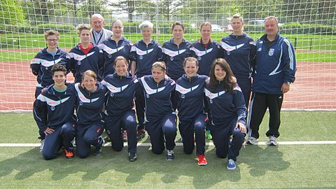 Oben von  links nach rechts: 
Co Trainerin: Kathrin Linke, Michelle Greis, Abteilungsleiter Günter Sandhövel, Franziska Küchenberg, Tatjana Claes, Annete Pestel,
          Miriam Marx, Jennifer Klinger und Trainer Jürgen Biele.

Unten von links nach rechts: Rebecca Deichmann, Nadine Fandrich, Claudia Sassenberg, Vanessa Santos, Julia Brück und Aneka Hündgen.