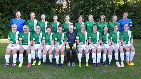 Hintere Reihe von links:

Lukas M. (Co-Trainer) Lisa M., Julia N., Ramona W., Marina H., Carmen B., Julia K., Simona W., Luisa W., Max W (Trainer)

Vordere Reihe von links:

Karina S., Nicole W., Michalea V., Melanie M., Sandra R., Johanna H., Marina P., Lisa W., Irmi D., Susanne H., Julia F.

Es fehlen:

Johanna S., Julia K., Manuela K., Marion S., Sabrina F., Stefanie B.