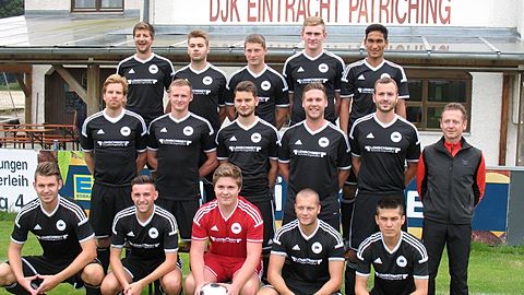 hinten v.l. Patrick Preuß-Jaksch, Fabian Brandtner, Thomas Plettl, Markus Hobelsberger, Jawad Hossaini
mitte v.l. Philipp Abend, Julian König, Lukas Treitlinger, Florian Brantdner, Roland Anetseder, Trainer Franz Langgartner
vorne v.l. Alexander Nickl, Andreas Stemplinger, Simon Wenzl, Christian Plettl, Mohammad Hashemi
Es fehlen: Markus Jell, Manfred Stemplinger,