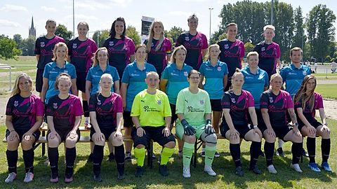 Mannschaftsfoto: Frauen - 1. Mannschaft - SV Rot-Weiß Kemberg - Saison 25/26