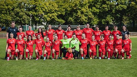 Mannschaftsfoto: Frauen - 1. Mannschaft - VfB Oberweimar - Saison 26/27