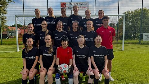 Mannschaftsfoto: Frauen - 1. Mannschaft - FC Scheidegg - Saison 26/27