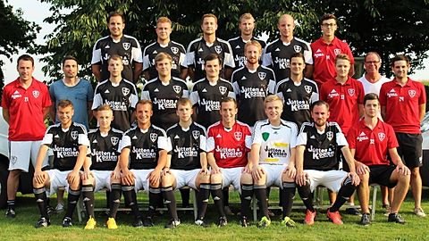 Obere Reihe: D. Wolters, Ja. Tholen, M. Jaite, T. Wolters, M. Tholen, J. Blank

Mitte: D. Heinen (Trainer), B. Jütten (Hauptsponsor), S. Vreydal, A. Küsters, J. Nelißen, V. Wiedemann, J. von Helden, P. Latour, N. Tholen (1. Vorsitzender), M. von Helden

Untere Reihe: Jo. Tholen, T. Krause, M. Storms, M. Vreydal, S. Vreydal, S. Helmgens, S. Jansen, L. Königs