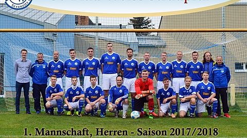 hinten (v.l.): Henrik Schulz (Betreuer), Sven Jank, André Mietk, Gerd Nuglisch, Ben Smalla, Felix Kohl, Marcus Mietk, Robert Lehmann (C), Maximilian Fiebow, Martin Neumann, Martin Pumpa, Steffen Vater (Trainer), Andreas Lea (Trainer)
vorn (v.l.): Max Vater, Christian Hartnacke, Steven Guzek, Torsten Wilke, Kai Orbanz, Alex Schulze, Denny Fellenberg, Jurij Meehs