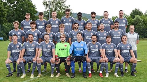 Mannschaftsfoto: Herren - 1. Mannschaft - TuS Kenn - Saison 25/26