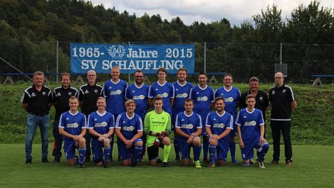 hinten von links:
2. Vorstand Eder Helmut, Betreuer Reitberger Georg, Abteilungsleiter Tannerbauer Alois, Mader Roman, Hartl Florian, Ertl Markus, Ebner Markus, Graßl Matthias, Kroiß Matthias, Trainer Blech Claus, 1. Vorstand Sporer Hermann

unten von links:
Prem Mario, Niebauer Franz, Blech Daniel, Kapitän Eder Daniel, Sigl Dominik, Lallinger Daniel, Ilg Moritz