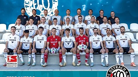 obere Reihe von links: Chris Luib (sportlicher Leiter), Simon Landgraf (Vorstand Sport), Dominik Lück, Armin Frey (Betreuer), Thomas Löffler (Torwarttrainer), Johannes Allgaier (Cheftrainer), Daniel Rothmund, Helmut Sajt (Vorstand Verwaltung), Karlheinz Kraus (Kassierer)
mittlere Reihe von links: Mirko Schiemann, Luca Senn, Louis Eberle, Michael Arnold, Andreas Zimmermann, Miroslav Frey, Franz Scheike, Samuel Guglielmo, Adrian Eberle
untere Reihe von links: David Reutter, Almir Shabani, Oliver Baron, Leon Pialudis, Samuel Hartnagel, Florian Buchholz, Marc Moßmann, Mario Varady, Alexander Rambacher