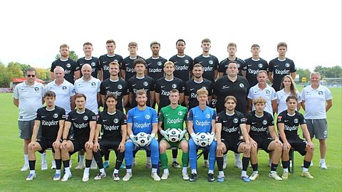 Hintere Reihe v.l.: Stephan Stübbe, Jonas Schmieder, Maximilian Resch, Max Hudic, Yonas Lindscheid, Joel Thoma, Luis Thoma, Niklas Pauchet, Milan Weber, Michael Hoelle 

Mittlere Reihe v.l.: Co-Trainer Thomas Mirke, TW-Trainer Michael Flesch, Co-Trainer Tobias Göbel, Tom Hodel, Maurice Berger, Niklas Fross, Jonas Siegert, Sportlicher Leiter Kevin Kreuzer, 1. Vorstand Thomas Hodel, Physio Verena Hoelle, Cheftrainer Rainer Hannig 

Vordere Reihe v.l.: Laurin Ernst, Josip Milardovic, Giuliano Perrone, Niklas Schindler, Marco Schienle, Niklas Krause, Nathan Mouly, Mika Voßler, Davin Kreutz