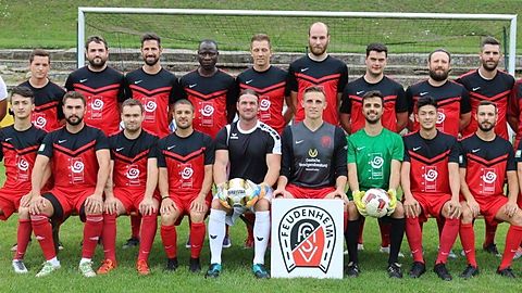 Hinten v.l.: Trainer Lars Weidmann, Daniel Fuchs, Marius Schmitt, Andreas Gerling, Ibrahim Mohammed, Christian Reinhard, Fabian Jaspers, Jan Mikisch, David Gutschalk, Sebastian Stamm,Co-Trainer Oktay Özkasikci
Vorne v.l.: Mert Aydin, Mario Liersch, Dean-Leom Karl, Filippo Barbuto, Dirk Weckbach, Stefan Vierling, Luca Müller, Somsay Bayrasy, Manuel Barbuto, Marco Clausen
Es fehlen: Martin Kappler, Guiseppe Miliziano, Tim Illner, Jan-Niklas Schneider