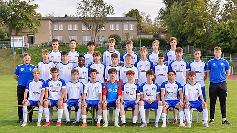 Mannschaftsfoto: B-Jugend (U17) - Turbine Halle - Saison 25/26