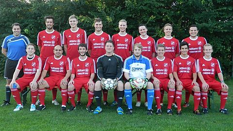 vorne von links: Schmid P.,Meier T., Haubner M., Deß S., Schmid J., Deß M., Wild M., Eichl T.
hinten von links: Coach Mederer J., Baumann A., Möges F., Pröpster M., Nunner P., Klebl D., Nunner M., Barth B.