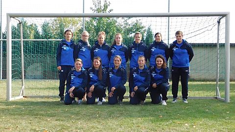 oben v.L.n.R.: A. Brandt, L. Richter, L. Knotek, I. Quade, L. Mengel (Kapitän), N. Lüth, T. Ollendorf
untern v.L.n.R. C. Niederhausen, C. Mahlzahn, K. Swiatek, V. Löser, L. Kahl