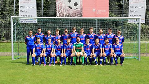 Hintere Reihe von links: Giovanni Alesi (Trainer), Arton Idrizi (Trainer), David Huber (Betreuer), Bryan Bech, Kevin Timmermann, Jonas Wolf, Henry Vollmer, Marcel Weber, Christian Vollmer, Vincenz Hinte, 
Vordere Reihe: Morris Bauer, Philippe Morley, Vincent Pawlowski, Nils Löscher, Stefan Bauer, Simon Lorenz, Lukas Schneider, Cedric Kunz, Matthias Straub