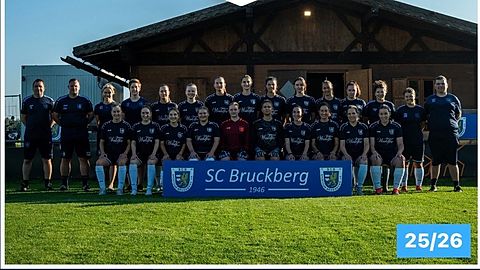 Mannschaftsfoto: Frauen - 1. Mannschaft - SC Bruckberg - Saison 25/26
