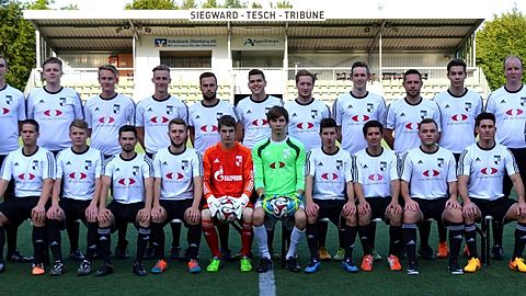 Hintere Reihe von links nach rechts: Trainer Jan Kordt, Bastian Schwarz, Sebastian Pawils, Felix Stranzenbach, Oskar Stranzenbach, Michael Möller, Yannik Sohler, Philip Wildenburg, Philipp Sulzer, Max Denk, Marius Hans, Teammanager Jan Richter und Co-Trainer Philipp Schneider

Vordere Reihe von links: Pantaleo Stomeo, Tobias Wiebe, Christoph Roth, Jannik Noß, Timo Röttger, Lars Füchtey, Marian Fengler, Christian Gabel, Maurice Köser, Salvatore Ragusa
