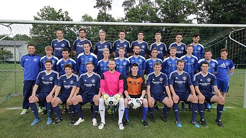 hin.Reihe v. links: T.Weller,D.Grünsfelder,A.Ganzhorn,J.Hirschmann,P.Brenner,J.Keidel,A.Ackermann
mit.Reihe v.links:
Ch.Schneider,A.Hornung,J.Trump,M.Hirschmann,Ch.Weber,A.Stradinger,S.Glemser,D.Jeremic,K.Leiser,J.Wiedmann,D.Herold,M.Buhus,
vor.Reihe v.links:
M.Straub,S.Keitel,E.Streidenberger,M.Bähr,S.Schulze,P.Model,M.Schürger,S.Hirschmann