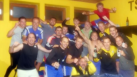 Von links nach rechts(hinten): Daniel Hirschmann, Johannes Prinz (Tr.), Tural Hüseynli, Selmeier Patrick, Auer Thomas, Greiner Alexander
Von links nach rechts (mittig): Miljan Orovic, Michael Hirler, Matthias Frank, Maxi Sam
Von links nach rechts (vorne): Maxi Egglseder, Andreas Freiberger, Michael Staller, Albert Huber, Pascal Kraml, Andreas Auer, Christian Gundlach

 