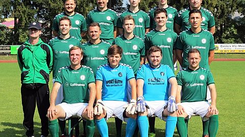 Hinten links: Ostermair Maximilian, Kölblin Stefan, Bucher Robert, Freisleben Cedric, Döllel Florian
Mitte: Betreuer Klaus Hardy, Ehrenthaler Jakob, Kohlmann Dan, Mohaupt Patrick, Zehner Ferdinand, Scheidl Ludwig
vorne links: Köppen Matthias, Millisterfer Maximilian, Burger Alexander, Ostermair Andreas