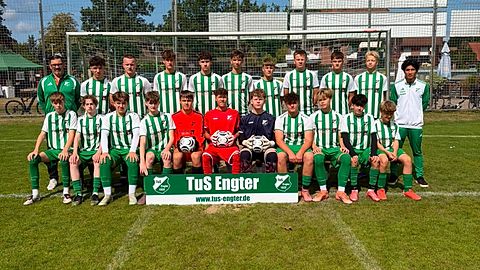 Mannschaftsfoto: B-Jugend (U17) - TuS Engter - Saison Herbst 26
