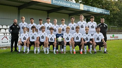 Mannschaftsfoto: B-Jugend (U17) III - VfL Bückeburg - Saison 25/26