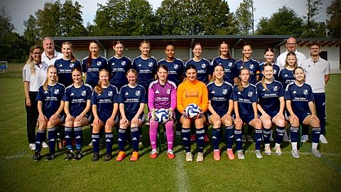 Mannschaftsfoto: Frauen - 1. Mannschaft - VfR Laberweinting - Saison 26/27