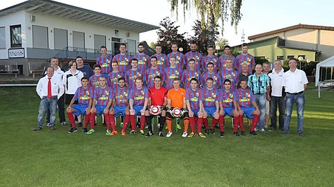 Mannschaftsfoto 2014/15

Es fehlen: Tobias Becker, David Fuhrmann, Kevin Döbel, Sebastian Kretz, Patrick Münkel