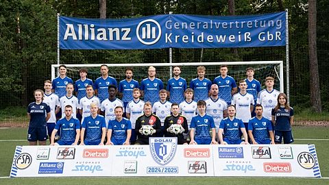 Hintere Reihe: Anton Kleinert, Tim Kirchner, Mathi Wirsing, Mohammad Darwisch, Leon Simon, Tim Herbrich, Liam Klaus, Moritz Kleinert, Tom Lüttgens
Mittlere Reihe: Konrad Lindowsky, Paul Beier, Björn Dinter, David Ojo, Eric Klüver, Lukas Burzlaff, Philipp Grimm, Kevin Vogel, Tim Hüttig, Carl Werdan 
Vordere Reihe: Helene Schmalfeld, Linus Balbach, Jonathan Ranft, Yannick Burmeister, David Marggraf, Elias Deininger, Augustin Ranft, Valentin Schuh, Norman Öder, Michelle Burzlaff