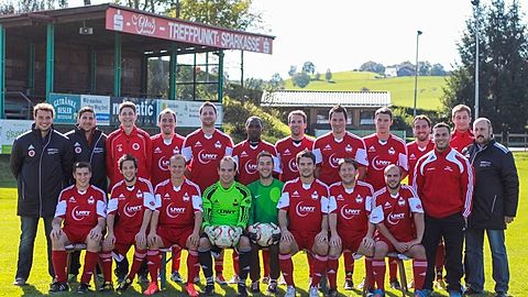 hintere Reihe von links: Jörg Reindl (Trainer), Thomas Ort (Betreuer), Christian Bilgeri, Roman Hartmann, Markus Hundbiss, Mohammed Adesina, Jens Hiltensberger, Dominik Dopfer, Martin Eberhard, Peter Hartmann, Markus Karg

vordere Reihe von links: Matthias Kögel, Dominik Mayr, Mathias Hochmuth, Andreas Karg, Deniz Karatas, Alexander Fleschhut, Christian Halder, Antonio Caporale, Massimo Pagano, Uwe Sailer (Trainer)