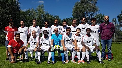 Hinten von links: Abteilungsleiter Daniel Langkamp, Viorel Todica, Kevin Dull, Saaid Obied, Gökhan Albostan, Eugen Zimmermann, Jaques Uygur, Mirza Fazlic, Alexander Vari, Trainer Murat Künc
Vorne von links: Betreuer Erdogan Kücükgündüz, Robert Redemann, Olu Toure, Adrian Damian, Celal Seker, Vlad Horodincu, Isaac Hamid
Es fehlen: Trainer Marinko Siladjev, Waldemar Merkel