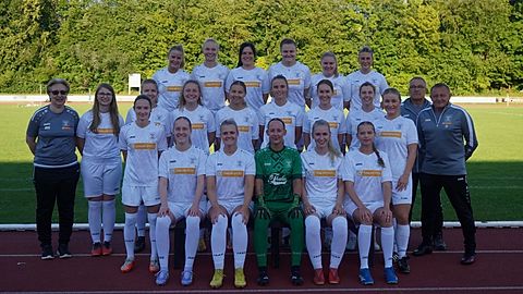 Mannschaftsfoto: Frauen - 1. Mannschaft - SpVgg GW Deggendorf - Saison 25/26