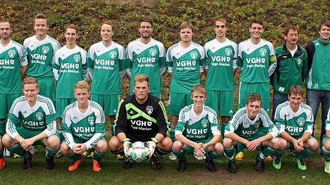 hintere Reihe (v.l.) Teammananger Bernd Pothoff, Andreas Volbers, Lars Kemme, Steffen Schuckmann, Martin Bieling, Andreas Dingmann, Hendrik Oevermann, Simon Volbers, Tim Reinermann (C), Trainer Bernd Brinkmann, Betreuer Heino Kreihe
vordere Reihe (v.l.) Marco Thale, Ben Knobbe, Simon Treichel, Jonas Zumdohme, Steffen Osterhage, Jonas Reinermann, Alexander Herrmann, Sven Vismann

es fehlen: Alexander Bannach, Johannes Hauke, Jens Richter, Dominik Drees, Christoph Drees, Florian Knobbe