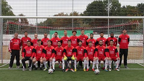 Reihe 1 links : Trainer Fritz Ohrem, Tobias Gorsch,Niklas Tappert, Muhammet Sim, Daniel Ackermann, Kenan Öcalan, Daniel Schlengermann,Stefan Schmidt,Niko, 
Reihe 2 Oben Links: Torwart Trainer Ralf Schmidt, Daniel Ohrem, Marcel Clerget, Christoph Hemmersbach, David Ohrem, Kevin Wulff, Martin Zepp, Philipp Kuder, Fehrad Safar, Serginho, Odilon Pembele, Philipp Hermann