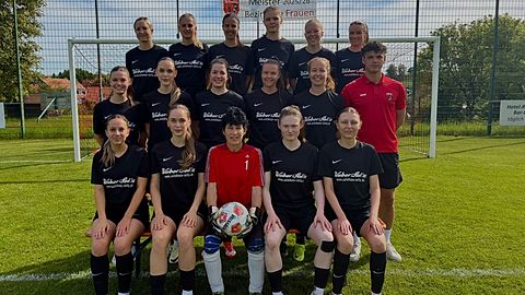 Mannschaftsfoto: Frauen - 1. Mannschaft - FC Scheidegg - Saison 25/26