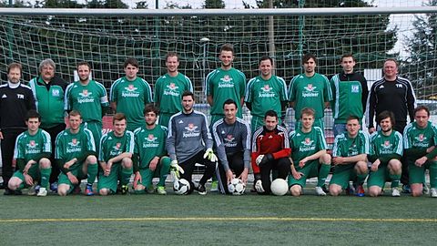 hintere Reihe von links: Trainer H. Schaarschmidt, Betreuer M. Albrecht, R. Neitsch,O. Lange, C. Brack, F.Sachs, 
K. Margraf, M. Stinka, J. Bürger, Co-Trainer T. Dreßler
vordere Reihe von links: F. Loos, N. Börmel, C. Grosser, B. Sachs, A. Wagner, M. Appelstiel, R. Fetter, J. Frey, T. Hayn, 
L. Nüthen, T. Fredrich
Es fehlen: M. Loos, J. Mahlzahn, T. Hayn, C. Märtin, D. Kleber, R. Puffert, T. Riedel, N. Chaouchi, A. Blumenstein, 
T. Machleidt, P. Tappe, G. Tripodi