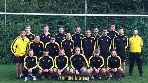 Vordere Reihe (v.l.): Bürgerhausen, Walz, Zastrow, Seelig, Gülpinar, Brückmann
Mittlere Reihe (v.l.): Türkyilmaz, Birmanns, Deutmann, Adomeit, Kreutz, Bautz, Eßer, Gubien
Hintere Reihe (v.l.): Quante, Kuck, Nießen, P. Gundert, Schümmer, B. Gundert
