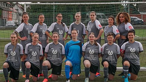 Mannschaftsfoto: Frauen - 1. Mannschaft - FSV Kassel - Saison 25/26