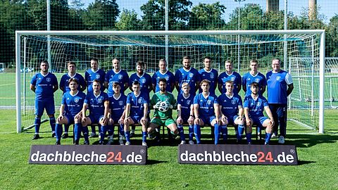 (obere Reihe - v.r.n.l) Danny Buch, Max Glienicke, Henry Puckelwald, Marian Becker, Florian Buchführer, Felix Grohn, Justin Wanke, Anton Skzypiec, Christian Köppen, Willi Herzberg, Torsten Ratdke
(untere Reihe - v.r.n.l) Niklas Köppen, Tim Kröning, Nick Matzdorf, Karl Herrmann, Yasin Calisan, Paul Kuhn, Tim Biesdorf, Tommy Masche, Dennis Krähnke