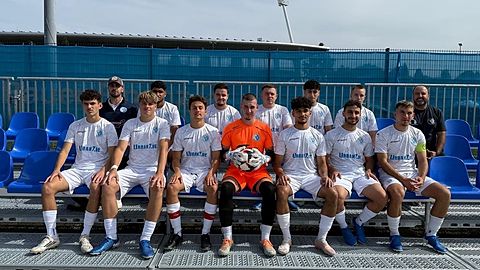 Hintere Reihe von links nach rechts: Ramon Campanale, Labid Quadeer, Eduard Dreher, Markus Wandrei, Eimen Zalloumi, Marko Erceg, Trainer Erol Tatlici

Vorder Reihe von links nach rechts: Giuliano Ianuzzi, Luca Gnoss, David Petrosyan, Denni Ridjan, Mustafa Sayedi, Ahmad Allaham, Can Stoffregen