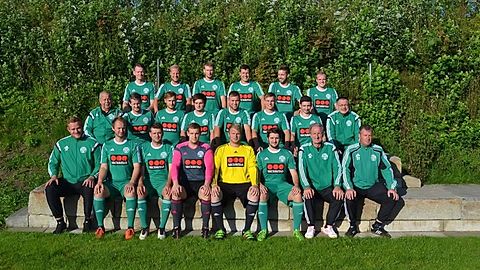 Von oben links nach rechts: Sören Boysen, Björn Voss, Florian Gollatz, Dominik Kuhr, Steffen Prawitt, Marco Völtzke
Mitte: Hans Joachim Jahnke, Piotr Loza, Tobias Wiegratz, Marcel Boeck, Basti Schuldt, Lars Rohde, Fabian Timm, Bodo
Untere Reihe: Benjamin Stark, Timm Pflügler, Alexander Teuber, Kevin Neuhoff, Marc Greinke, Christian Schnoor, Claus Umbach, Axel Paulsen