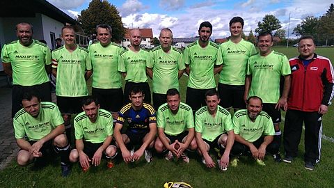 Hi. Li.
Halit Köklü, Salih Soyugüzel, Ibrahim Camlibel, Erol Filiz, Hasan Aydin, Muzaffer Yildiz, Volkan Kaydin, Cemal Evci, Betreuer senmetin Köntek.
Vo. Li.
Hüseyin Öz, Fath Bilen, Seyfullah Dogan, Özer Olukcuoglu, Levent Köntek, Bilal Aygen.