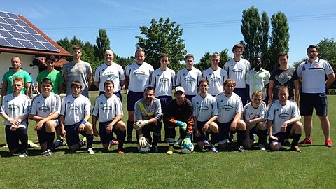 hintere Reihe von links: Konditionstrainer Hans-Peter Hadersdorfer, Zaher Abdoun, Christian Neubauer, Alexander Klingl, Florian Huber, Matthias Kammhuber, Stefan Breiteneicher, Klaus Weichslgartner, Michael Maskos, Massonga Fayé, Trainer Maximilian Klingl, Trainer Thomas Meinl.
vordere Reihe von links: Christoph Brandl, Korbinian Klingl, Daniel Rott, Matthias Maier, TW Markus Meier, TW Nils Schlossus, Andreas Johannes, Johannes Hauser, Martin Niedermeier, Mario Zehetbauer.